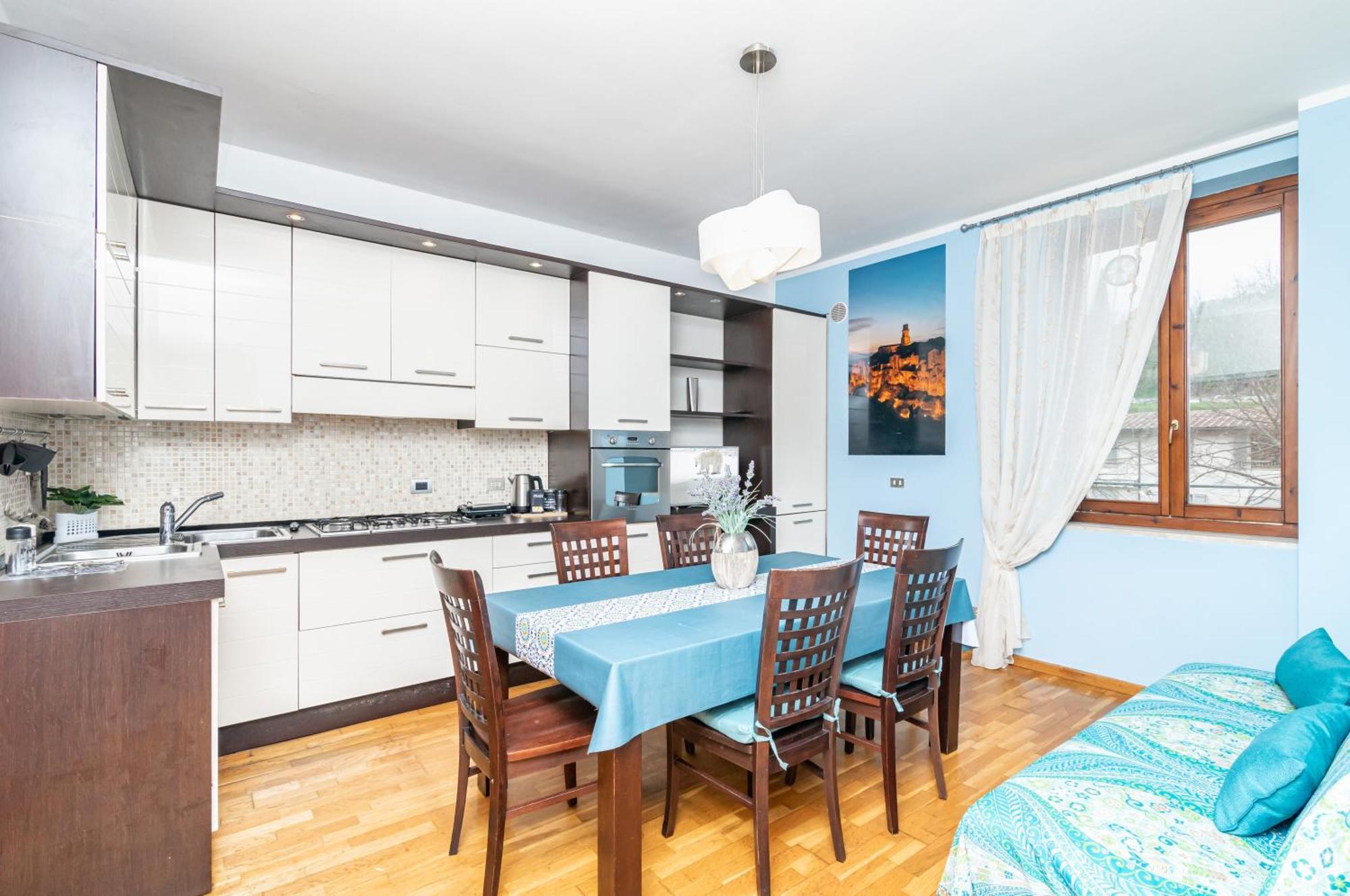 Into The Blu Apartment With Private Parking! 锡耶纳 外观 照片